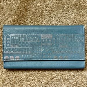 Kikki K Travel Wallet Organizer